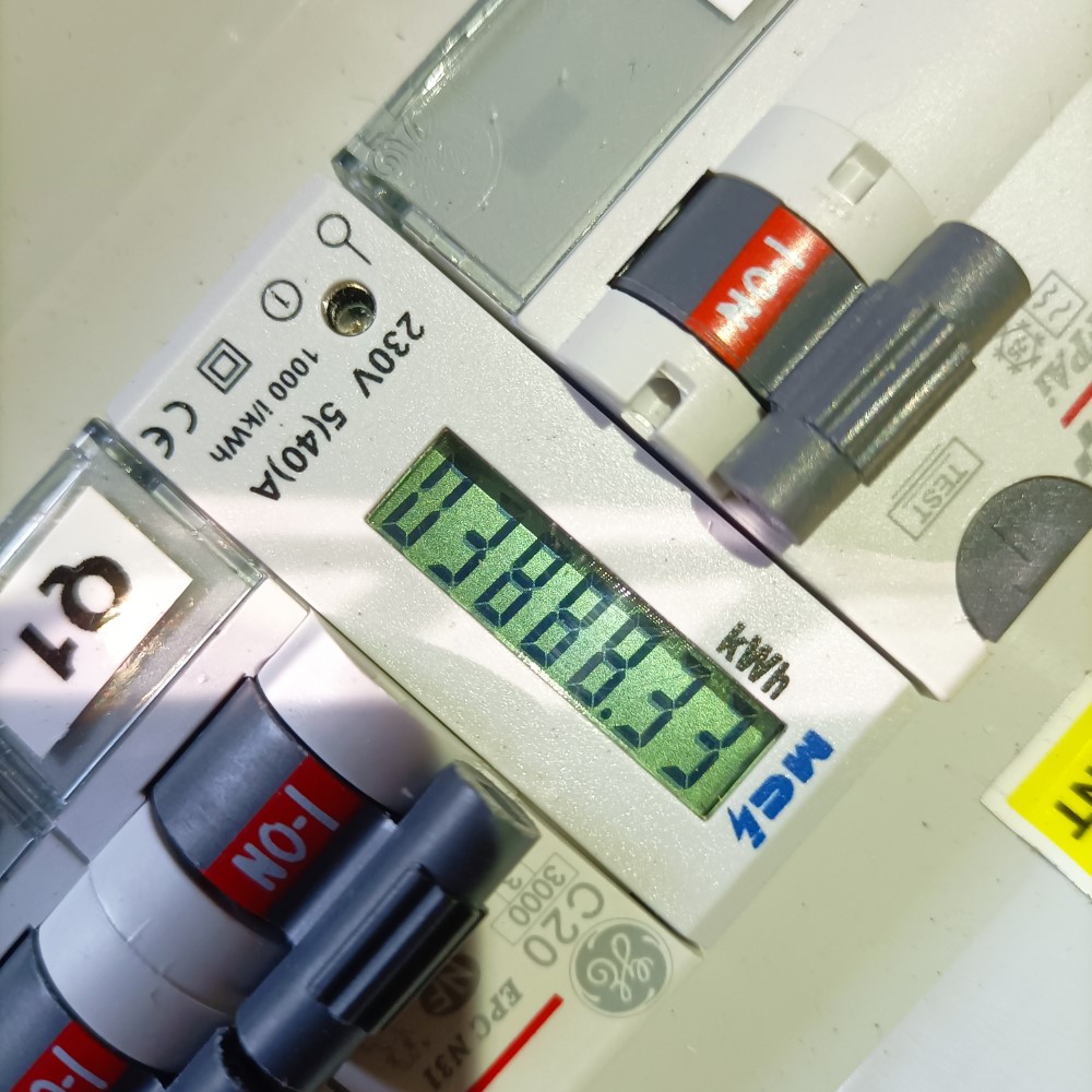 4ans de production avec 3 panneaux de 300 W